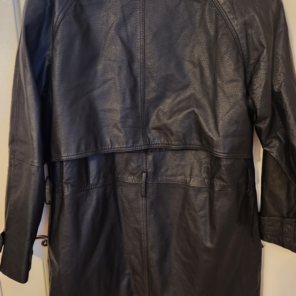 Women's Vintage COMINT Sleek Black Leather Jacket - Picture 7 of 14